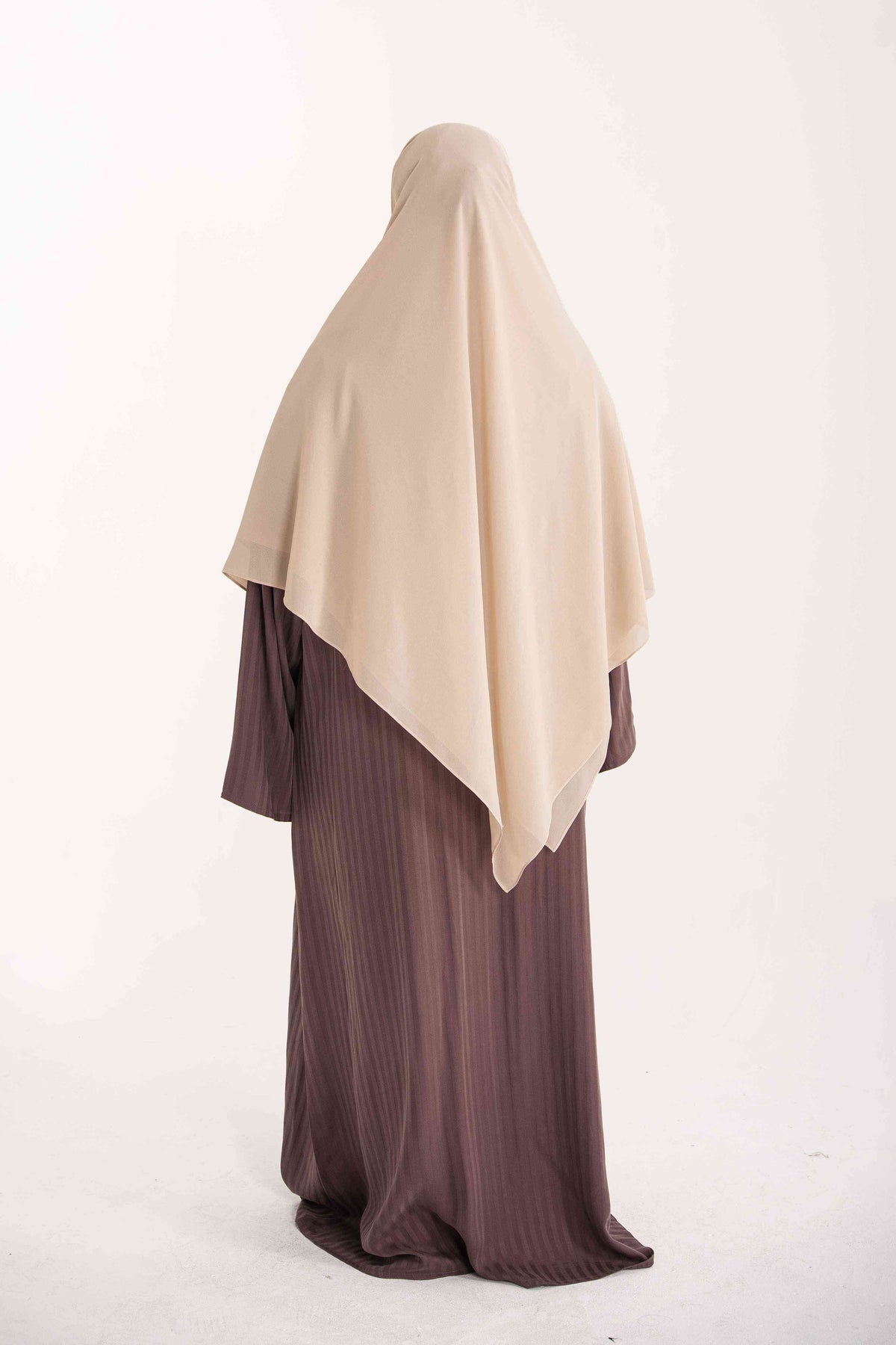 Noura Abaya