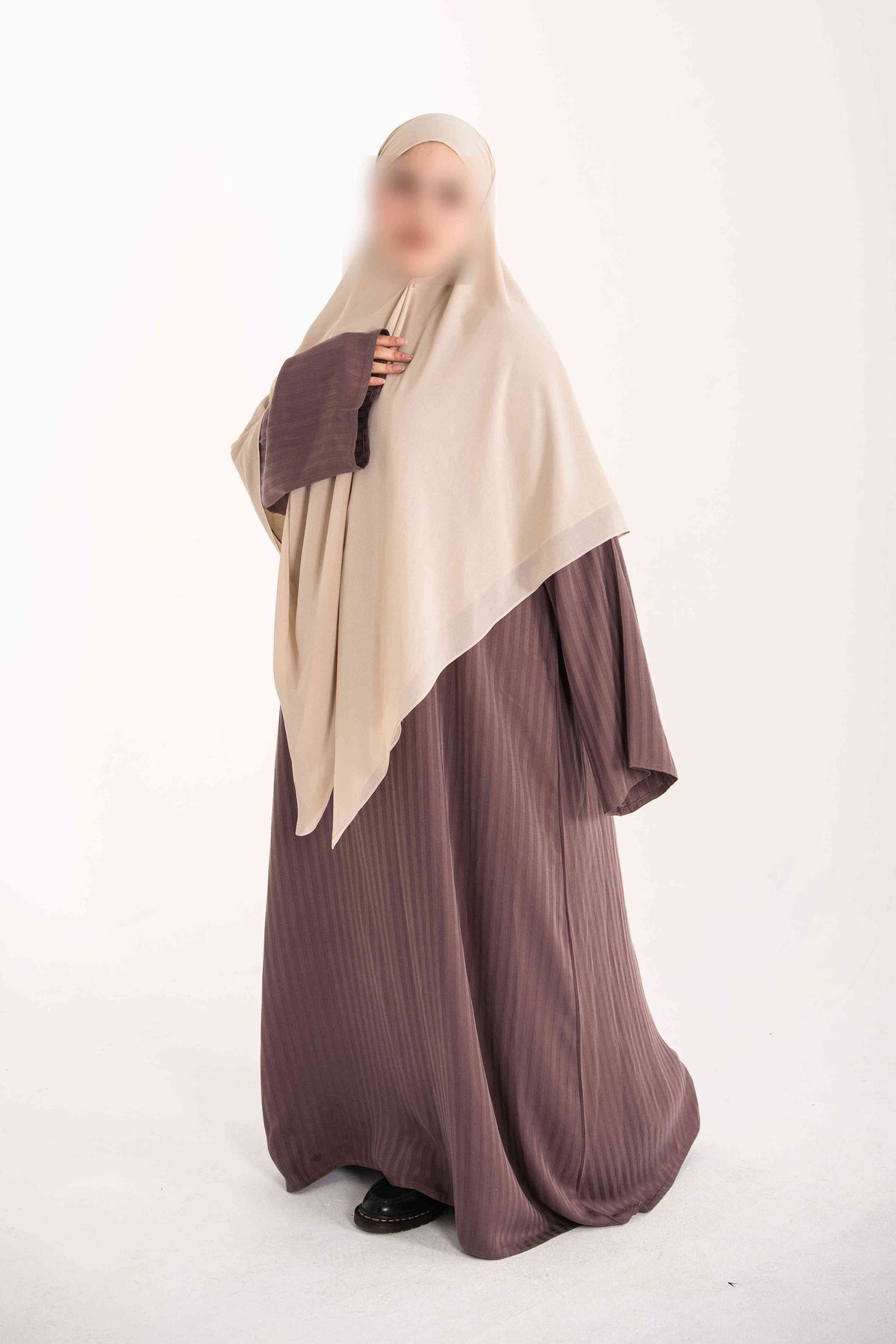 Noura Abaya