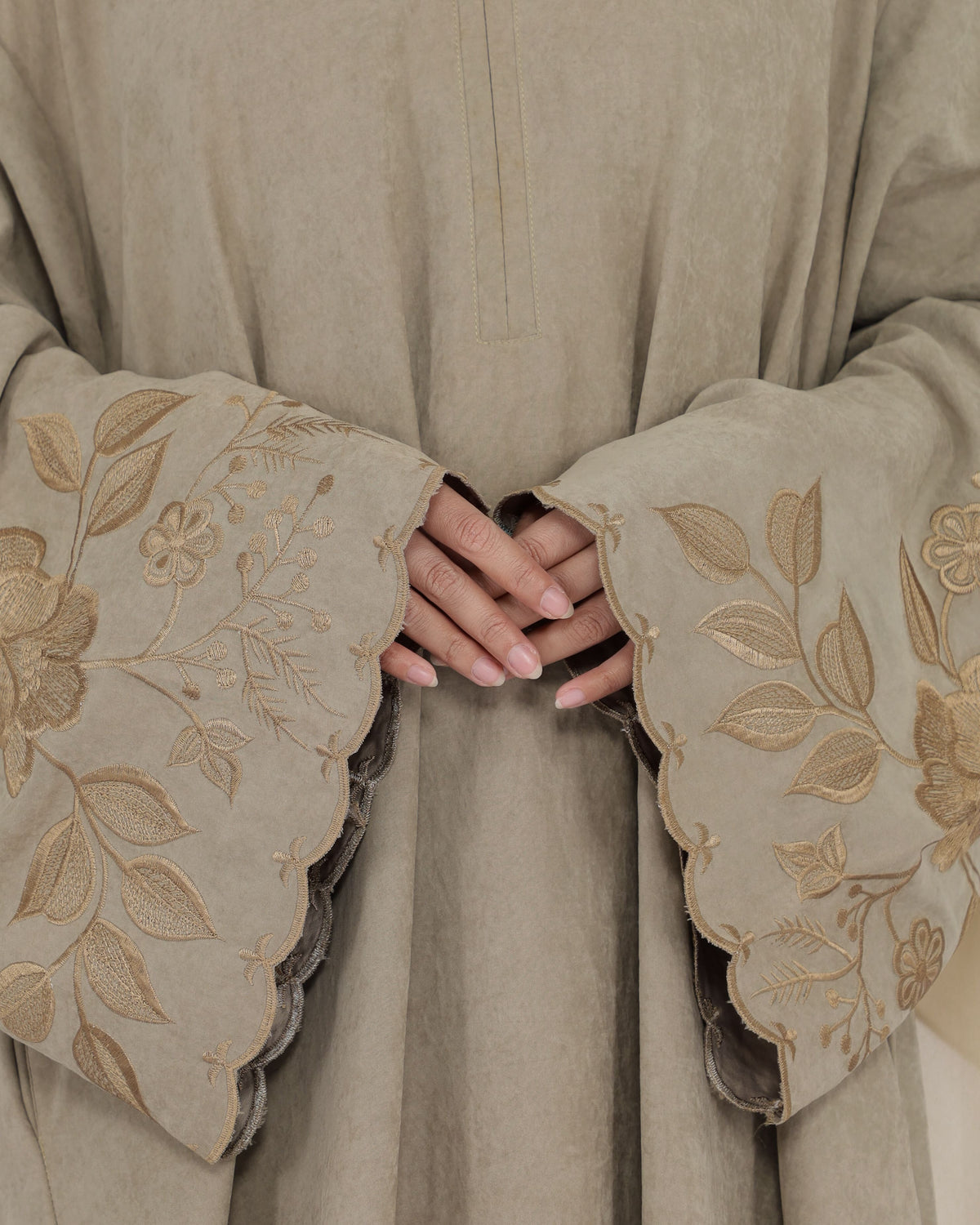 Yara Abaya