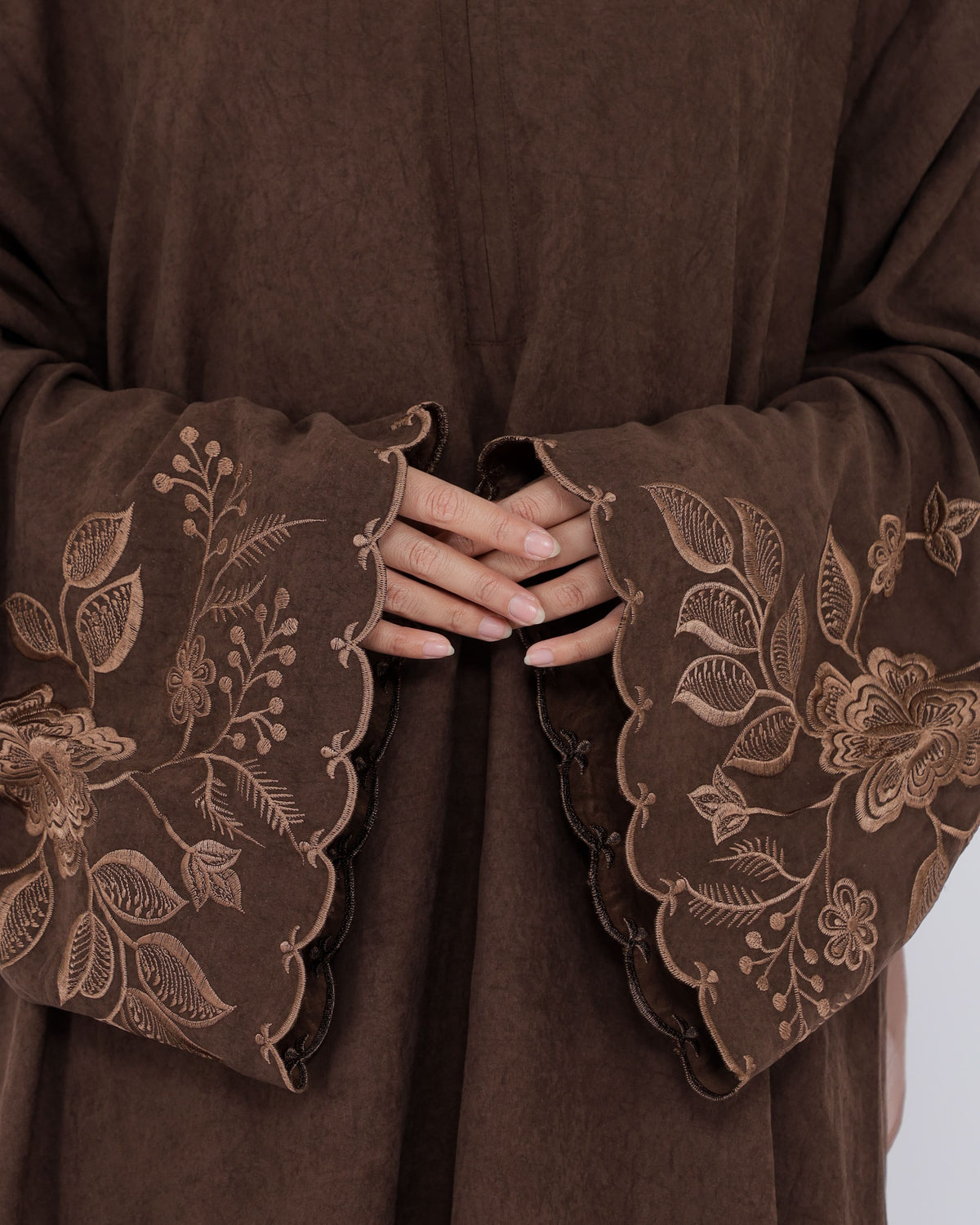 Yara Abaya