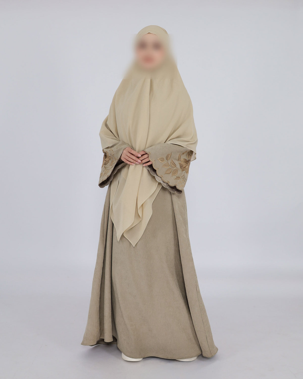 Yara Abaya