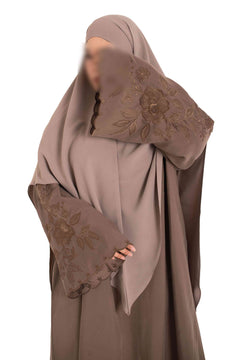 Zaina Abaya