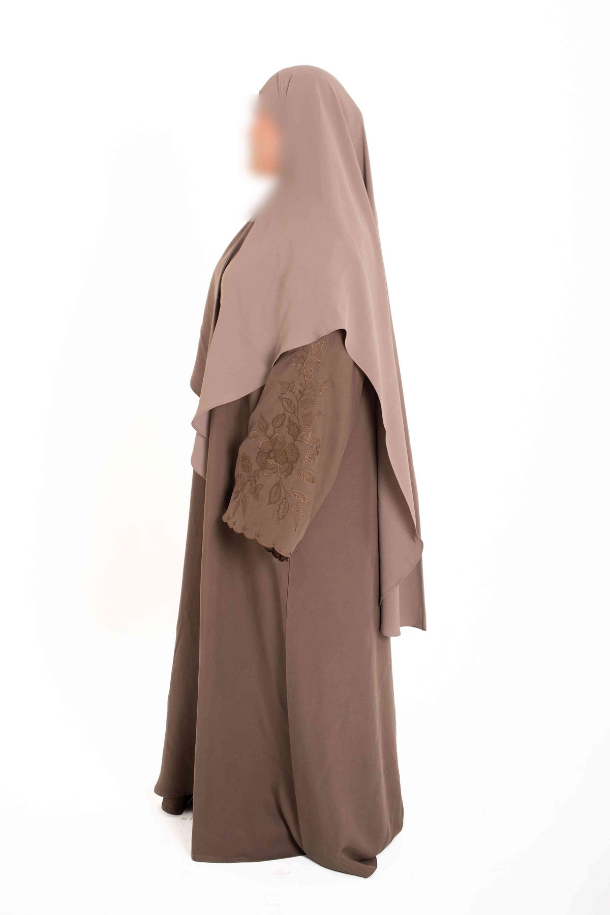 Zaina Abaya