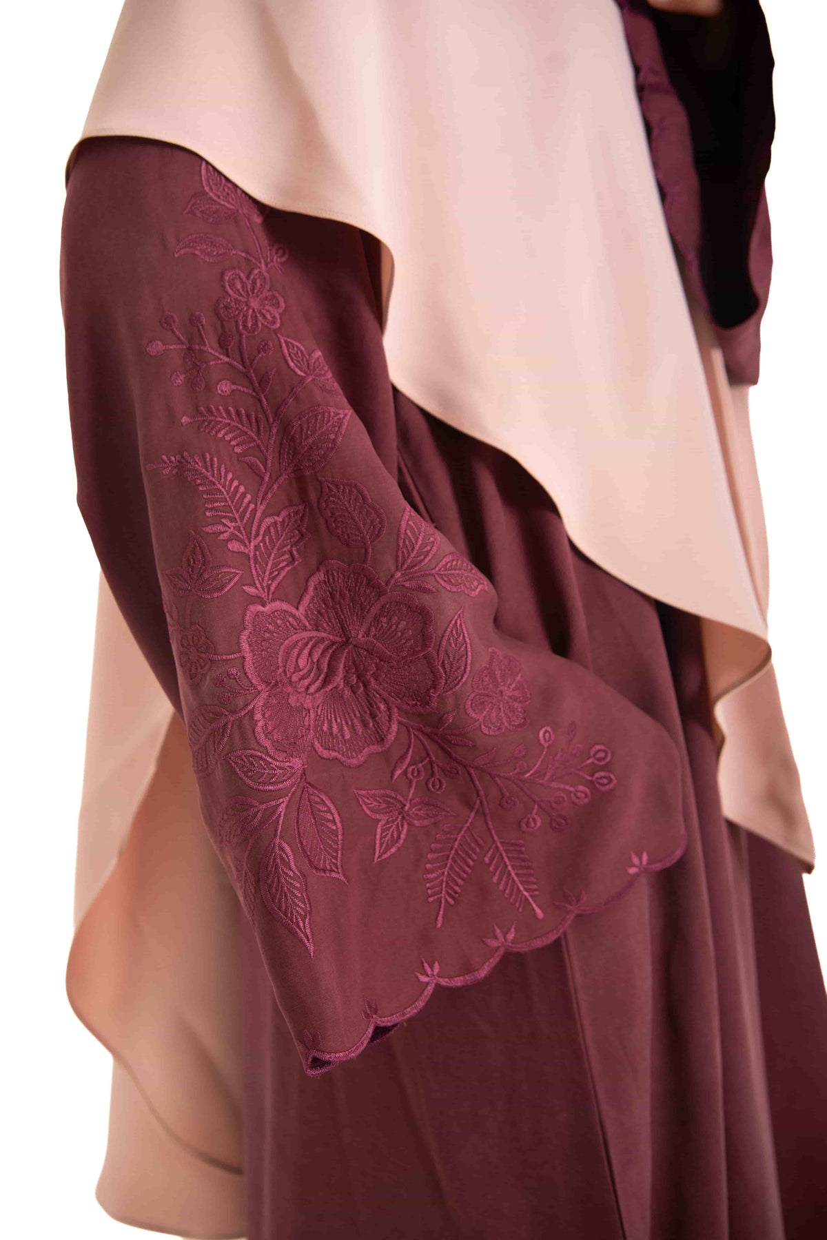 Zaina Abaya