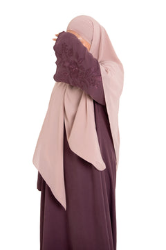 Zaina Abaya