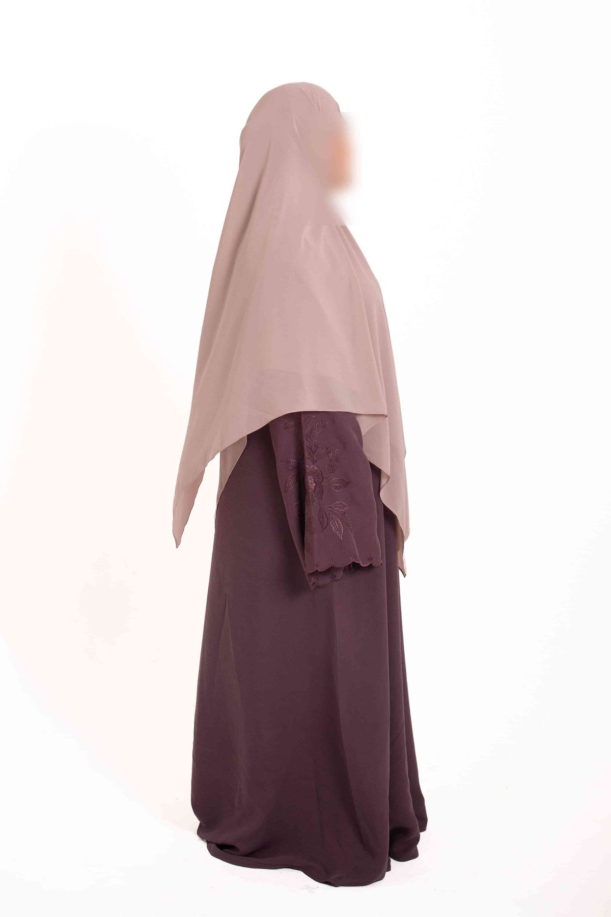 Zaina Abaya