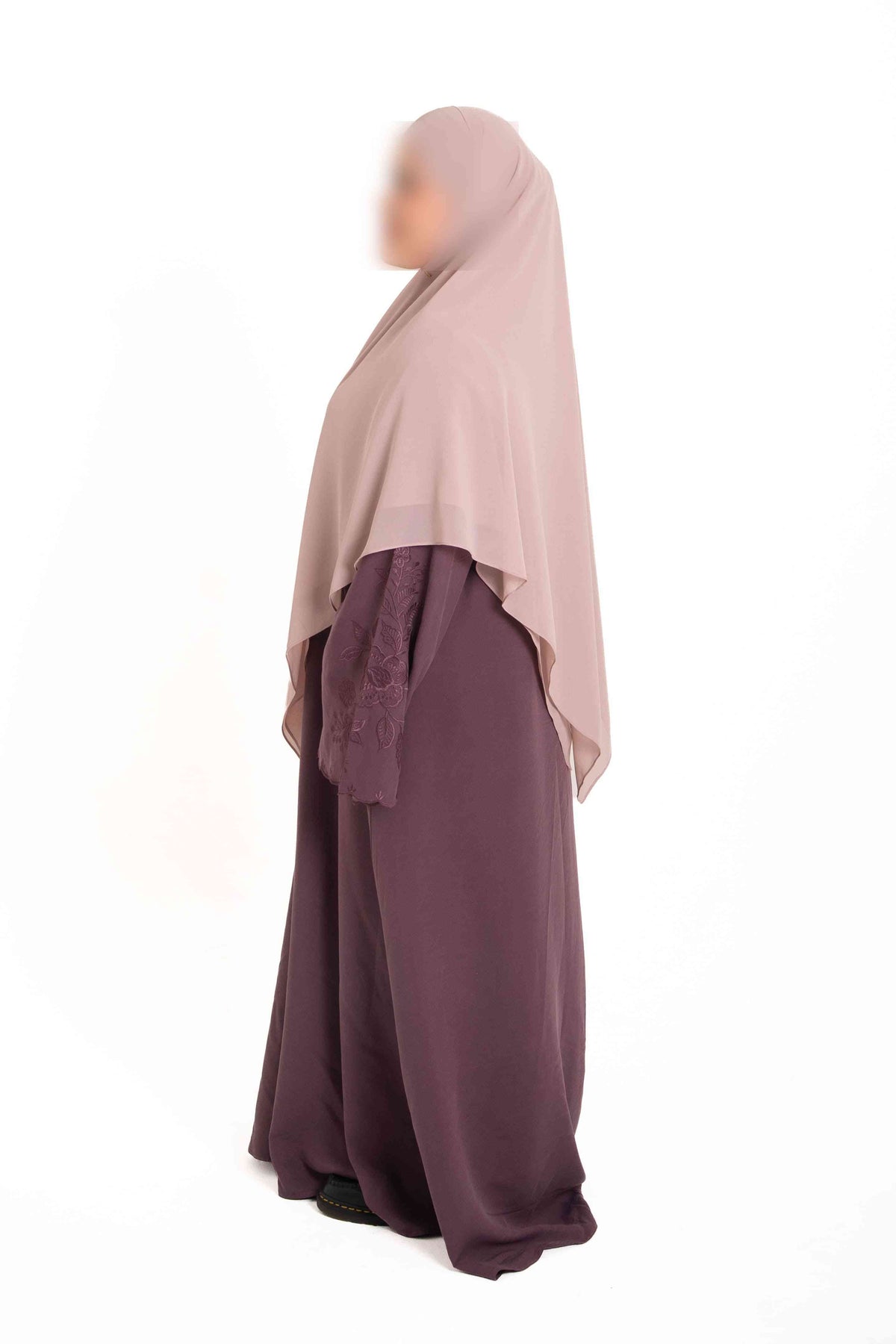 Zaina Abaya