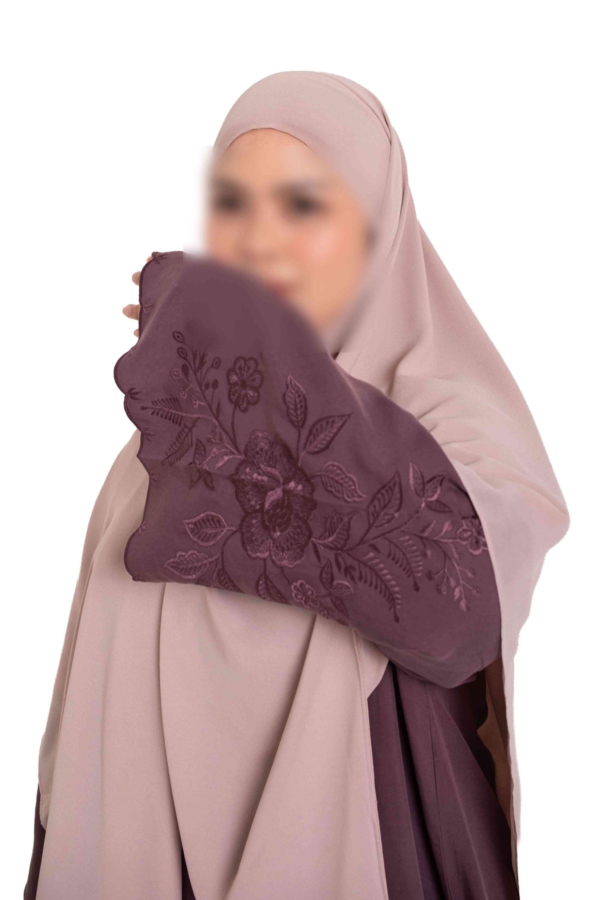 Zaina Abaya